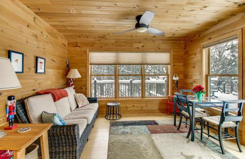 Dock and Foosball Esquagama Lake Family Cabin - Foto 2