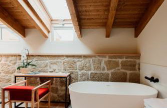 Boutique Palacio Condes de Cirac - Photo 45