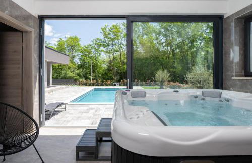 Villa Alison Deluxe Junior with private spa and heated swimming pool - Foto 23