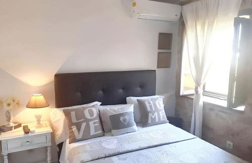 Charming House in Parada + Fireplace - Foto 24