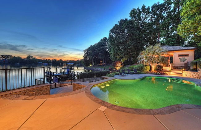 Oasis at Ballycastle by Avantstay Private Beach - Photo 1