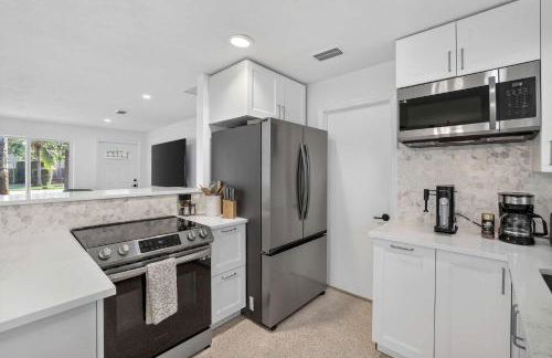 Evergreen Retreat Home for 7 - Photo 6