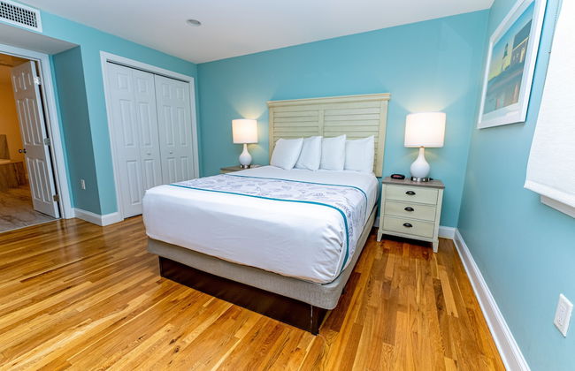 Edgewater Beach Resort, a VRI resort - Photo 9