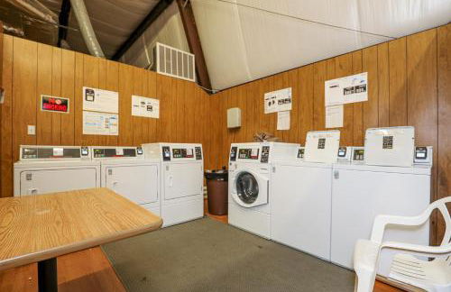 Model Home near Camp Lejeune with Water View - Foto 70