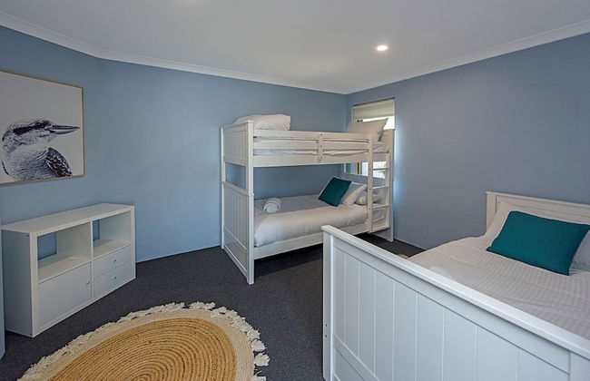 Aqua Tides - Photo 2