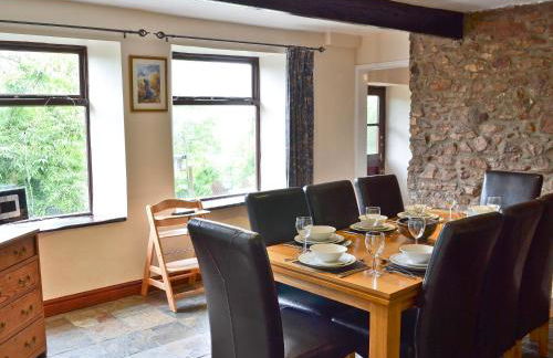 Wood Cottage - Photo 12