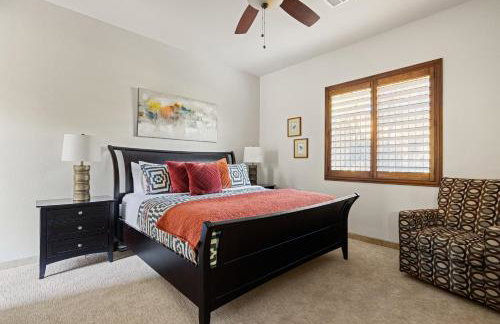 Desert Oasis with Pool Black Mountain Views - Photo 35