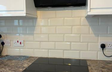 Spacious 4 bed Farnborough AirShow - Foto 13