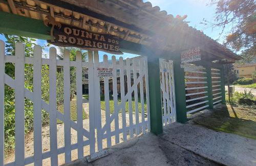 Beautiful 4 bedroom house with barbecue in Prainha Mambucaba - Photo 3