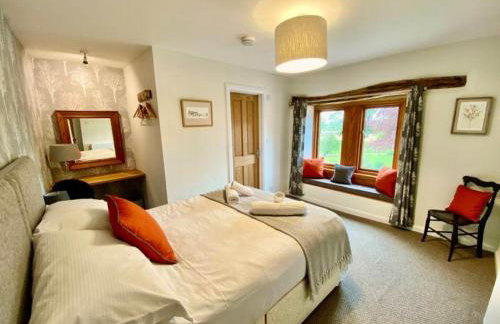 Elegant & spacious farmhouse with wonderful views - Foto 7