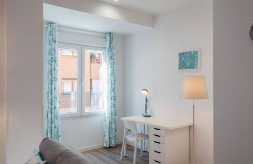 Spacious & Clean Apartment in Quiet Area - Photo 6