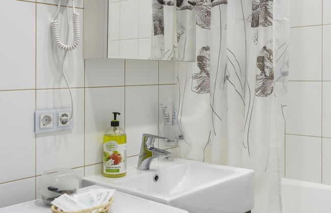 Lux Apartment on Sedova 65a - Photo 16