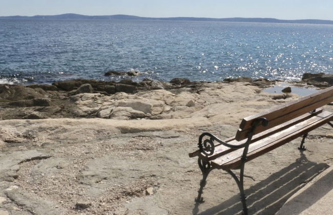 Beachfront Apartment With Balcony and Parking - Foto 28