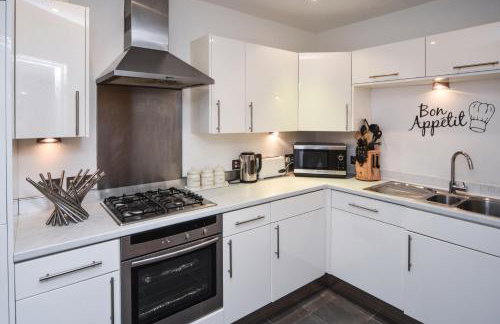 Parc y Bryn Serviced Apartments - Photo 13