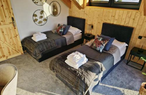 Czôrny Dąb - dom wakacyjny na Kaszubach, bilard, jacuzzi, sauna - Foto 80