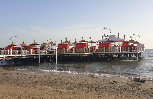 Big Apartment by the sea in Durres - Photo 38