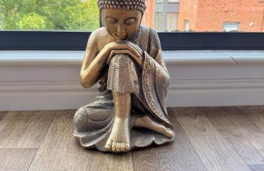 Uxbridge-Modern 2 bed Apt with Lift & Parking - Photo 29