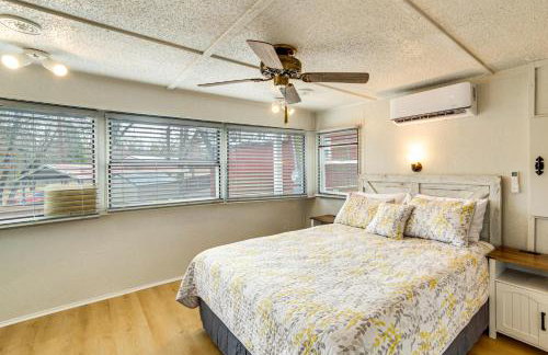 Home 2 Mi to Cedar Creek Lake Bring Your Pets! - Foto 13