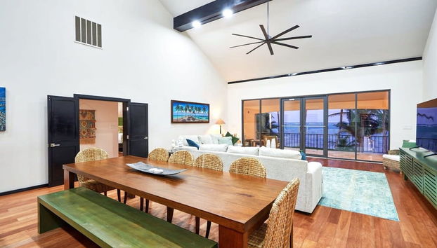 Beachfront Villa With Long Private Pier and Pool - Foto 3, Habitación