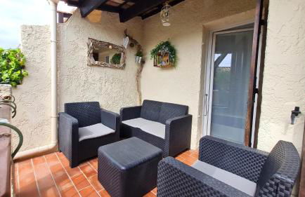 Bel appartement au calme avec terrasse aperçu mer, jardinet et piscine - Foto 16