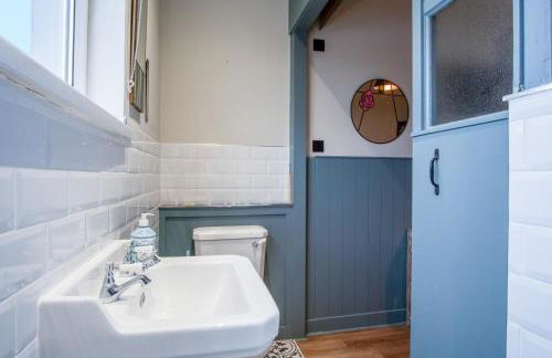 Tide & Tee - 2 Bedroom Apartment - Penally - Tenby - Photo 29