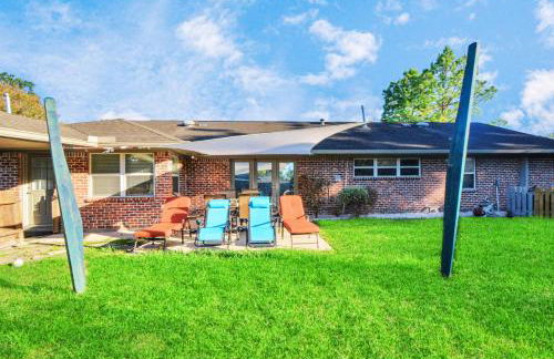 Luxury Retreat with Heated Pool, Firepit, Outdoor Cinema - Foto 69