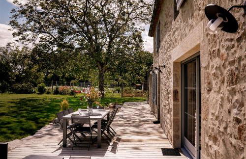 Proche PuyDuFou - Gite Maison La Roulière - Foto 1