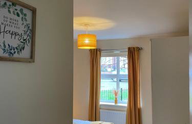 Fleetwood - 3 bedroom apartment, fab 4 contractors - Foto 9