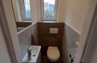 Erdgeschoss 75 m2 Großer Parkplatz WLAN Terrasse 30 m2 Übernachtung Unterkunft - Foto 32