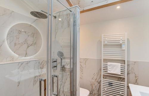 Chalet Diard, Detached Chalet, Alpes Travel, Sleeps 6 to 8 - Foto 24