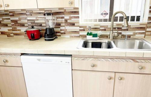 Amazing & cozy Duplex near Zoo Miami ! - Foto 37