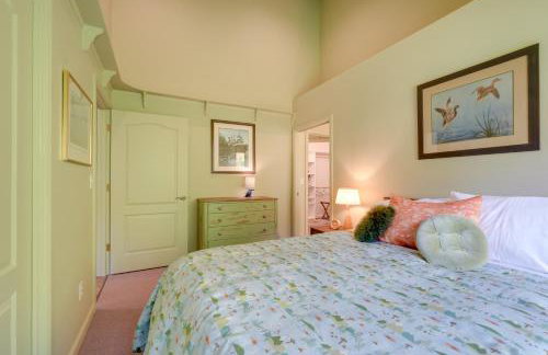 On McKenzie River! Home with Scenic Sunroom - Foto 15