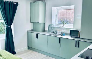 Dover Ferry Apartments x 2 Sleeps 10 with parking and castle views - Foto 12