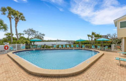 Oceanview - Heated Pool - Game Room - Steps to Beach - Sleeps 8 - Foto 3