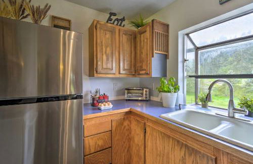 Peaceful Cabin on Horse Farm, 5 Mi to Town! - Foto 11