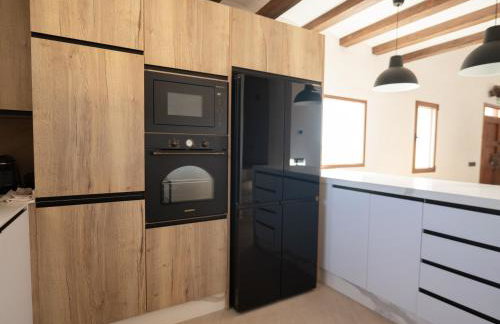 Villa privada para grupos con piscina y finca de 50ha en Alicante - Foto 8