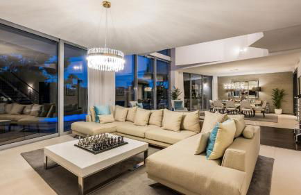 VACATION MARBELLA I Villa Finesse, Luxury Villa, Golden Mile, Swimming-pools, Sauna, Spa, Gym, Minutes from Golfs and Beaches - Foto 38