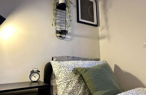 Relaxing Modern Apartment with 6 beds, New Furniture&Repair - Foto 13