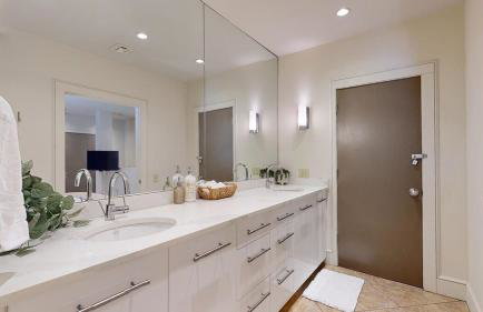 Charmingly Trendy Cloverdale Loft - Gated Parking! - Foto 13