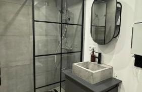 Charming 2-room apartment - Foto 10