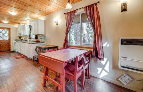 Near Slopes, Donner Lake and Trails! Woodsy Retreat - Foto 2