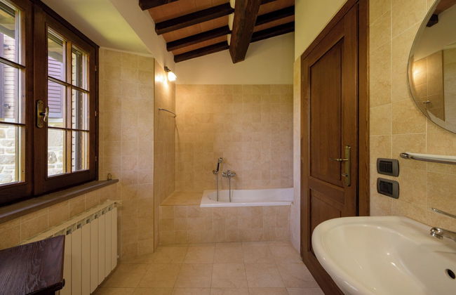 agriturismo Castel d'Alfiolo-Barcomonte - Photo 33