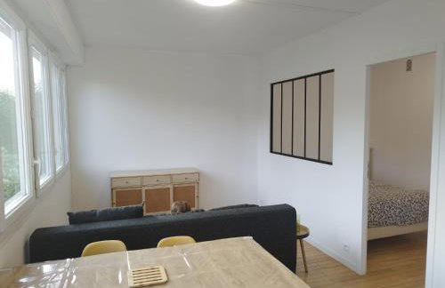 Mistral gagnant ! T1 calme avec vue, parking, télétravail, Wi-Fi, proche CV et gare - Foto 21