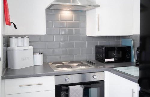 NEW! 2BR in West Terrace, Sleeps 4 - Photo 28