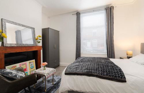 Modern 3-Bedroom Home in-Steps from Crown Point - Foto 7