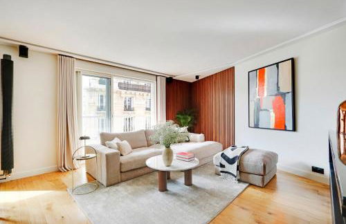 Ecrin de luxe à la Tour Eiffel - Foto 24