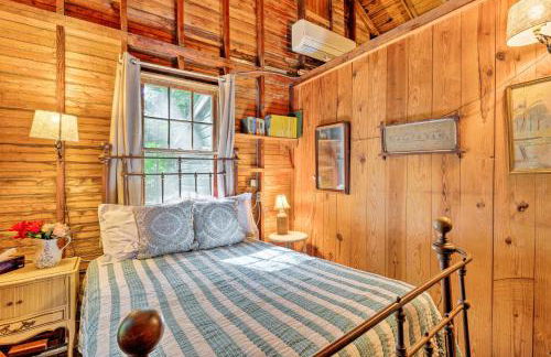 Southold Cottage with Patio and Grill - Walk to Beach! - Foto 12