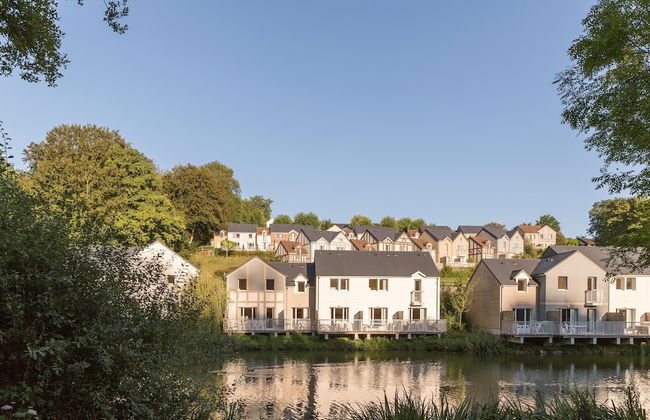 Apartment in Branville in a Nice Area - Photo 1