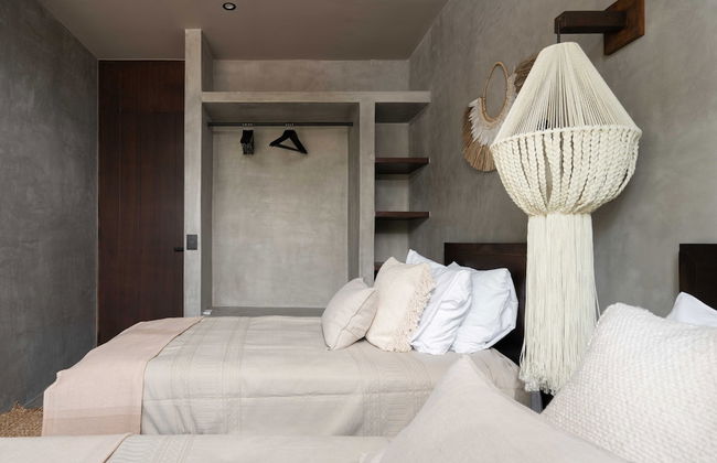 Esencia Villas - Photo 32