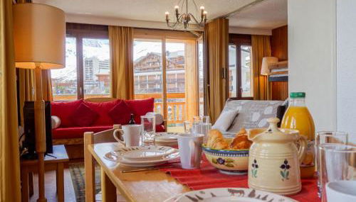 Apartment Les Grandes Balmes I et II - Le Lac-9 by Interhome - Photo 2